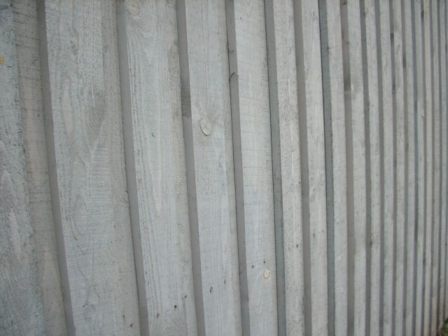 Deski pomalowane farbą NATURA w kolorze srebrnoszarym