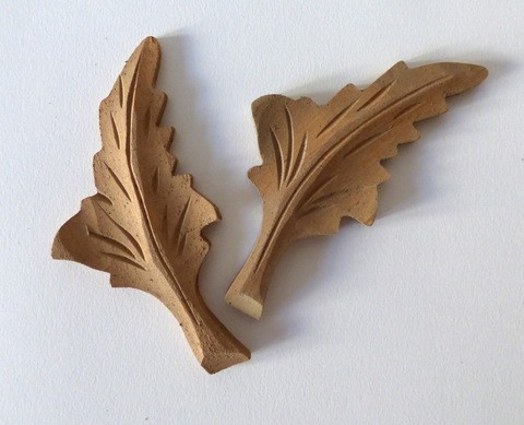 Farba Fasadowa SWEDISH kolor biały.  Kolor na ścianie może się różnić od tego, jaki jest widoczny na monitorze, gdyż zależy on od rodzaju drewna, oświetlenia a także ustawień monitora.